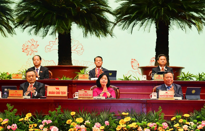 Công bố danh sách Ban Chấp hành Đảng bộ Thành phố Hà Nội khóa XVIII nhiệm kỳ 2025 - 2030, gồm 75 đồng chí