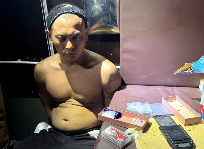 Bí mật “động trời” bên trong phòng hát quán karaoke “Gia Đình”