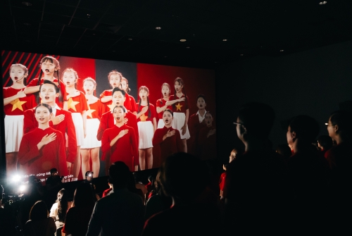 Phim hòa nhạc “Tổ Quốc Trong Tim: The Concert Film” khởi chiếu toàn quốc