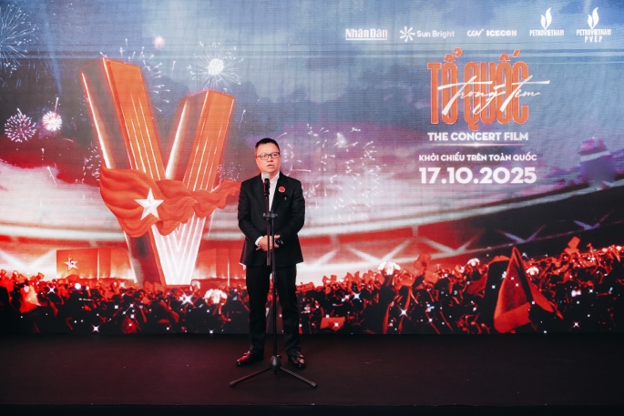 Phim hòa nhạc “Tổ Quốc Trong Tim: The Concert Film” khởi chiếu toàn quốc Phim hòa nhạc “Tổ Quốc Trong Tim: The Concert Film” khởi chiếu toàn quốc