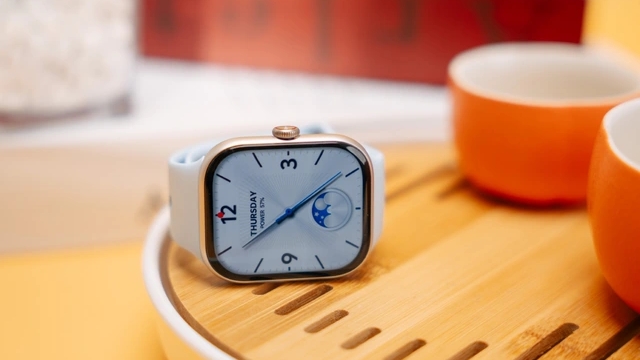 vivo ra mắt Watch GT 2: thiết kế giống Apple Watch, pin dùng nửa tháng mới cần sạc