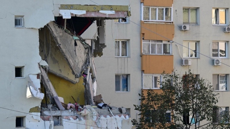 Nổ lớn tại một tòa nhà chung cư khiến 3 người tử vong