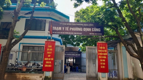 Phường Định Công tổ chức khám sức khỏe miễn phí cho người cao tuổi