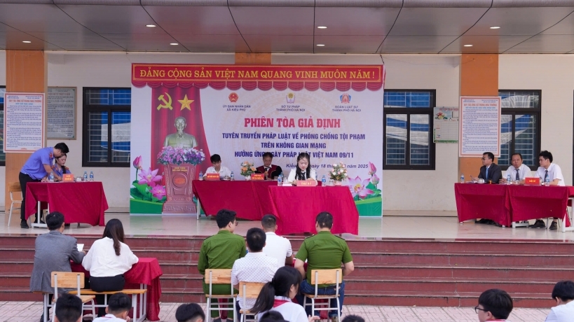 Xã Kiều Phú hưởng ứng Ngày Pháp luật Việt Nam qua mô hình "Phiên tòa giả định"