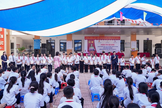 Xã Kiều Phú hưởng ứng Ngày Pháp luật Việt Nam qua mô hình 