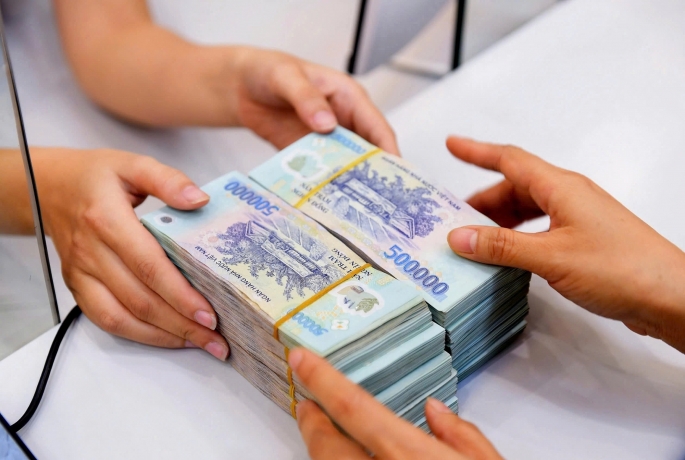 Thu ngân sách Nhà nước vượt dự toán cả năm, đạt hơn 2 triệu tỷ đồng