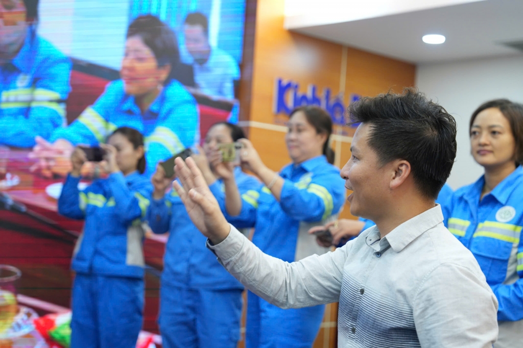 Ra mắt nhóm nòng cốt Chương trình “An sinh hạnh phúc cho nữ công nhân môi trường” năm 2025-2026