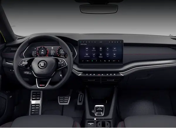 Skoda Octavia RS 2026 “cháy hàng” sau 20 phút mở bán