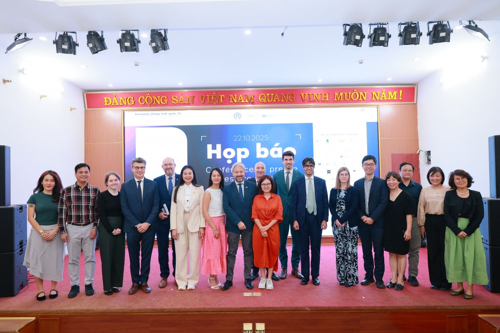 Khởi động Biennale Nhiếp ảnh quốc tế Photo Hanoi ’25, Hà Nội hướng tới trở thành Trung tâm sáng tạo nhiếp ảnh của Châu Á
