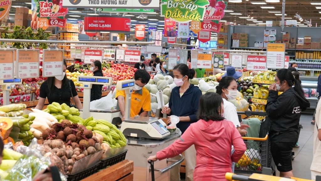 Chiến lược phát triển thị trường bán lẻ Việt Nam: hướng đến hiện đại, bền vững và số hóa