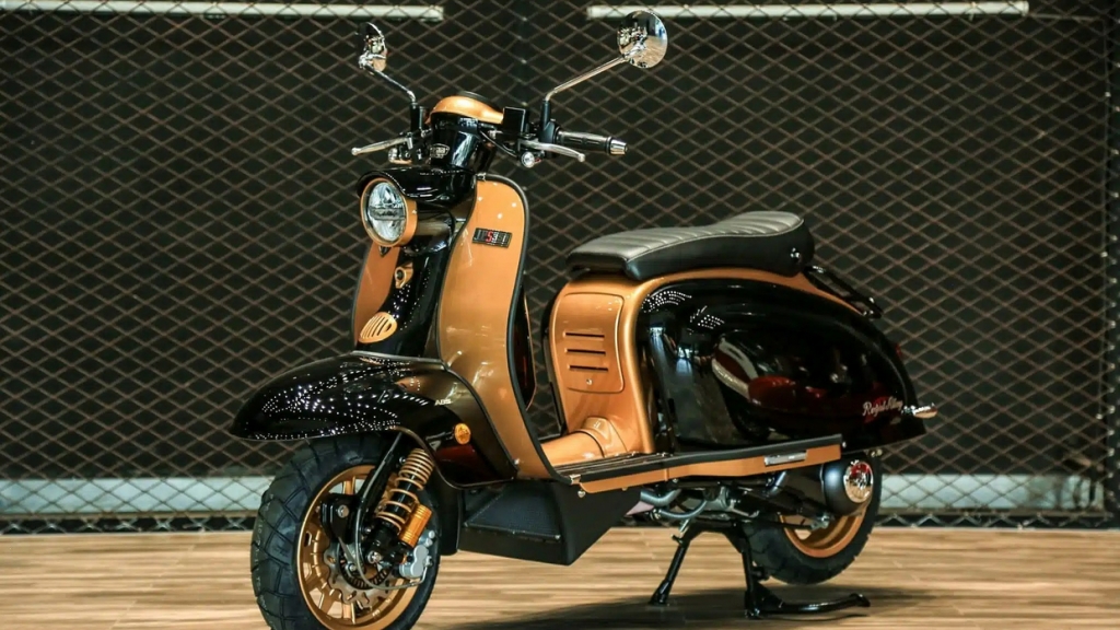 Royal Alloy JPS 350 – Khi “hoài cổ” trở thành tuyên ngôn hiện đại của scooter Anh Quốc