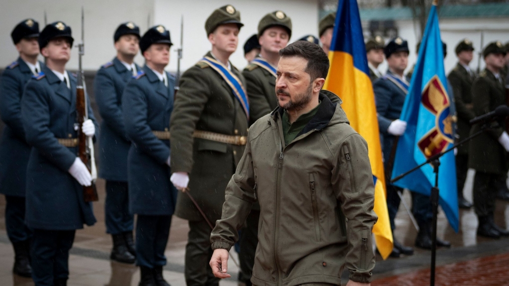 Ngân sách của Ukraine sắp cạn kiệt, EU xem xét viện trợ khẩn cấp