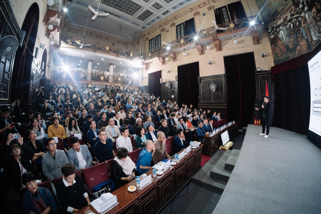 Gỗ trong kiến trúc công cộng” – Hướng tới tương lai bền vững từ vật liệu truyền thống