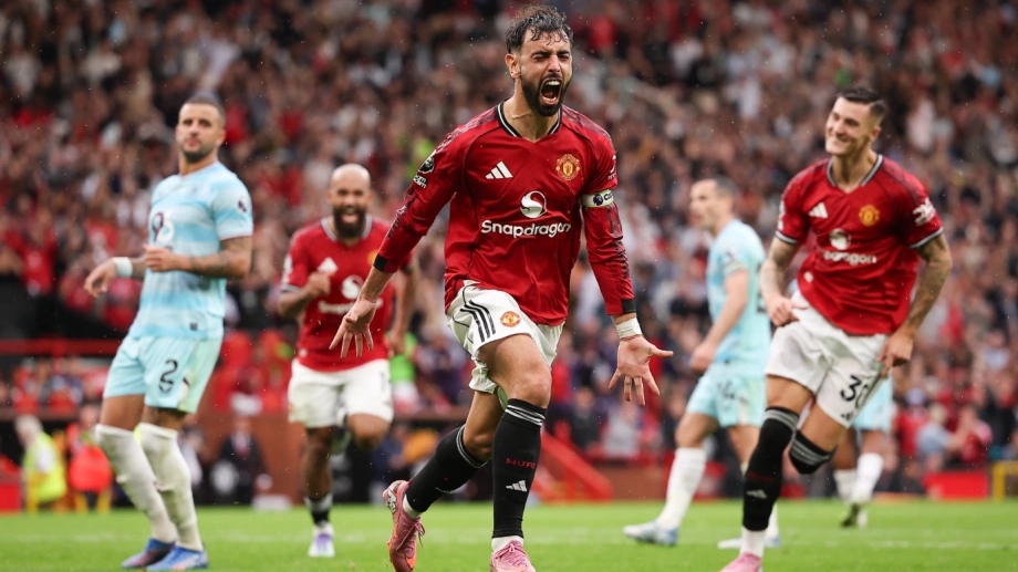 Bruno Fernandes hé lộ bến đỗ tiếp theo sau khi rời Man Utd