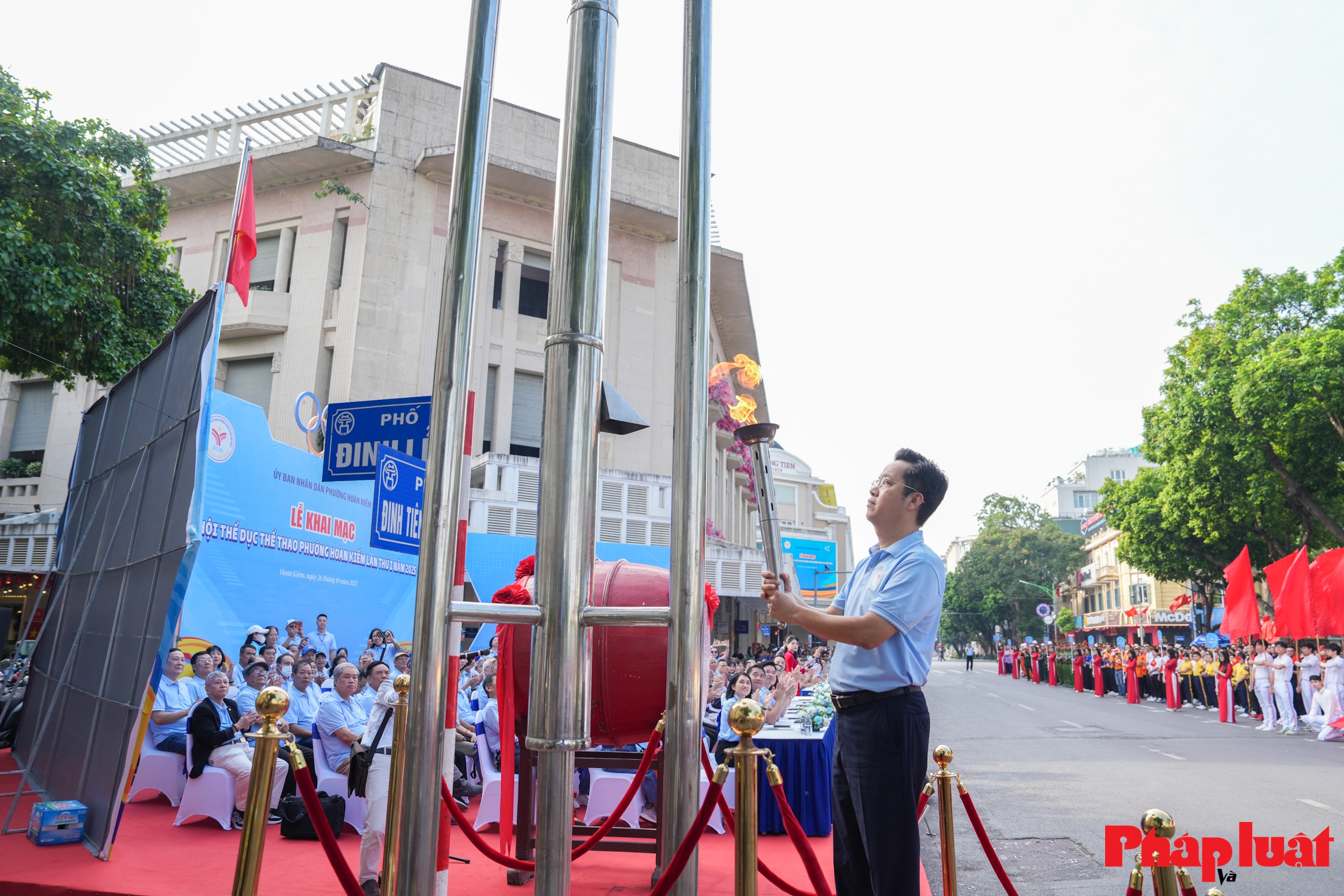 Toàn cảnh lễ khai mạc Đại hội Thể dục Thể thao phường Hoàn Kiếm lần thứ I năm 2025