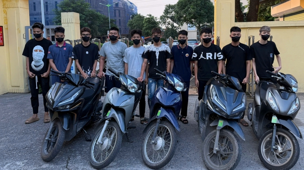 Sự thật đằng sau việc nhóm thanh thiếu niên rủ nhau “tối đi lượn cho mát”