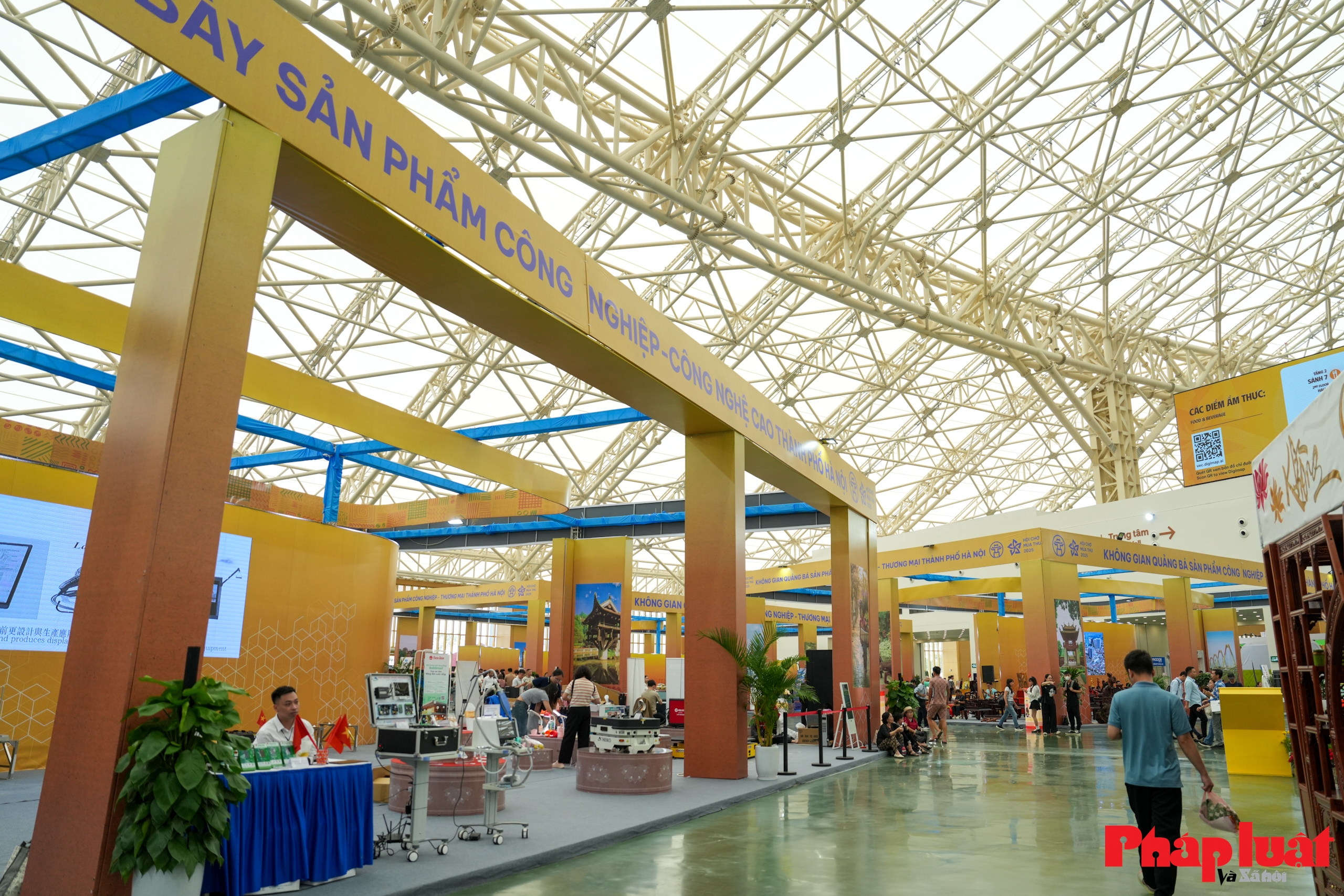 “Tinh hoa Thu Hà Nội” – Không gian văn hoá đặc sắc tại Hội chợ Mùa Thu 2025