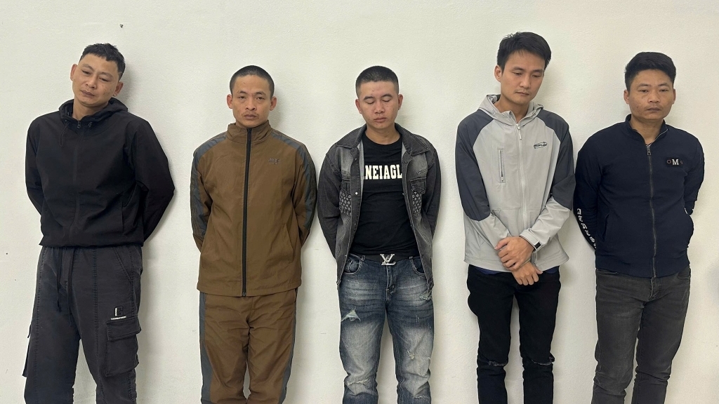 Từ việc bắt quả tang hành vi xấu của nam thanh niên lúc nửa đêm