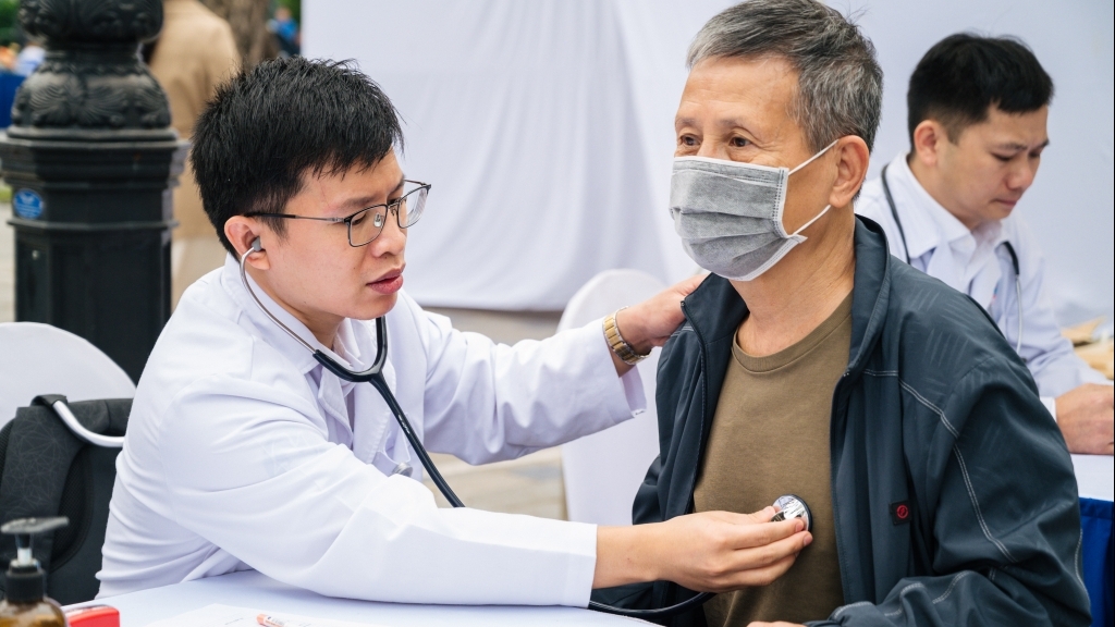 Đưa kiến thức phòng chống đột quỵ đến từng nhà thuốc, từng người dân