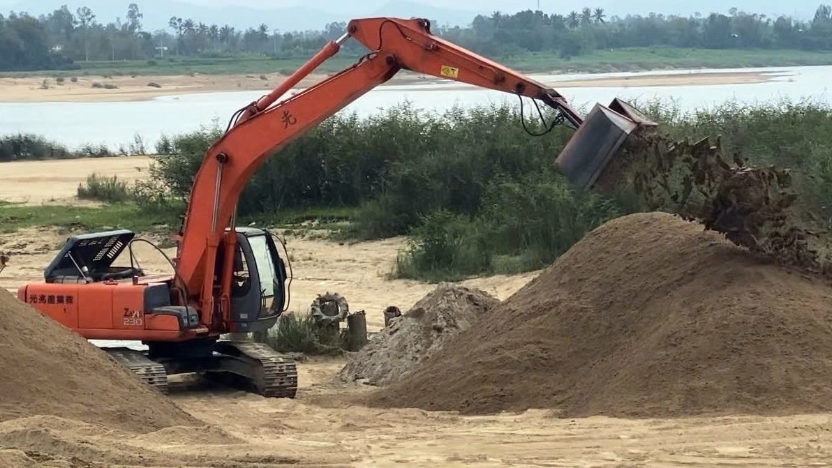 Hà Nội: Ba mỏ cát hơn 200ha được đưa vào diện không đấu giá, phục vụ dự án trọng điểm quốc gia