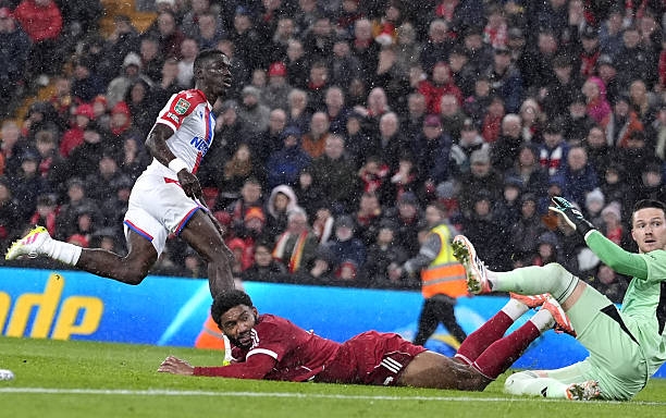 Liverpool 0-3 Crystal Palace: khủng hoảng toàn diện dưới thời Arne Slot