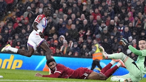 Liverpool 0-3 Crystal Palace: khủng hoảng toàn diện dưới thời Arne Slot