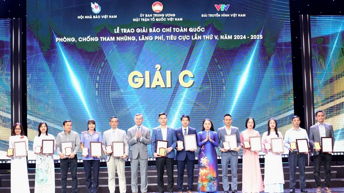 Báo Kinh tế & Đô thị đạt giải C Giải Báo chí toàn quốc phòng, chống tham nhũng, lãng phí, tiêu cực lần thứ V