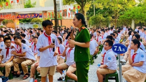 Xử lý học sinh vi phạm có thể áp dụng biện pháp giáo dưỡng, cộng đồng