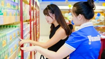 Vinamilk: Tổng doanh thu hợp nhất quý 3 tiến sát cột mốc 17 nghìn tỷ đồng