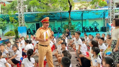 Kỳ 4: Hà Nội chuyển mình tích cực trong xây dựng văn hóa giao thông