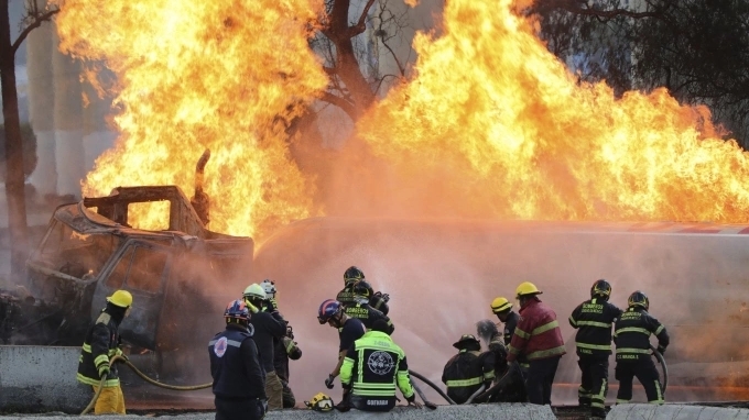 Hỏa hoạn tại một cửa hàng bách hóa khiến 23 người tử vong