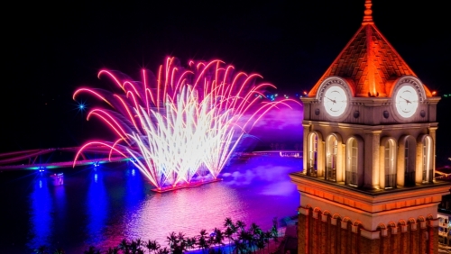 Du khách phấn khích với “Bản giao hưởng đại dương” trong ngày đầu trở lại Phú Quốc