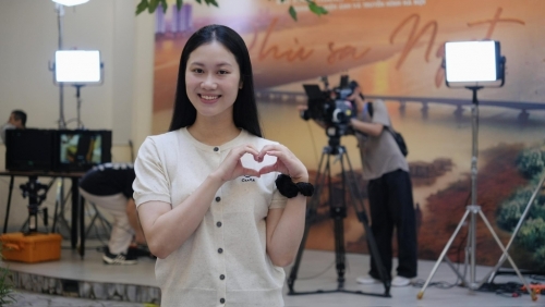 Từ cô gái Nùng đến giải thưởng Diễn viên quốc tế xuất sắc