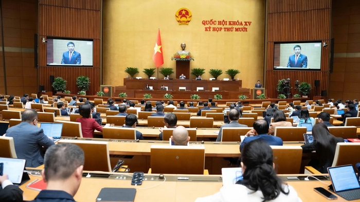 Sửa Luật Thuế thu nhập cá nhân: điều chỉnh mức giảm trừ cho người nộp thuế lên 15,5 triệu đồng/tháng