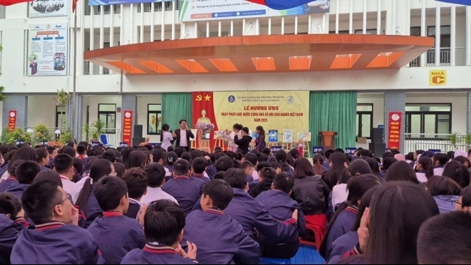 Xây dựng môi trường học đường an toàn trong thời đại số