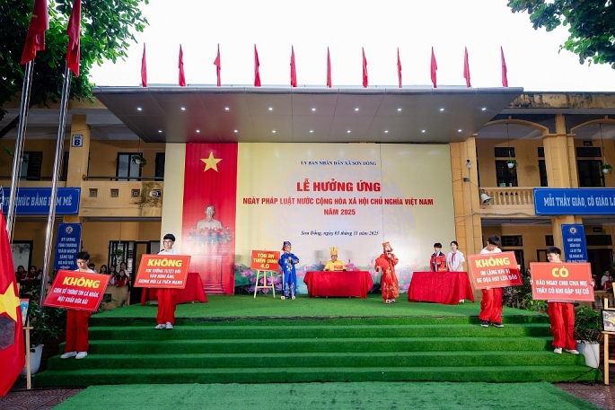 Hưởng ứng Ngày Pháp luật Việt Nam: lan tỏa tinh thần thượng tôn pháp luật trong học đường