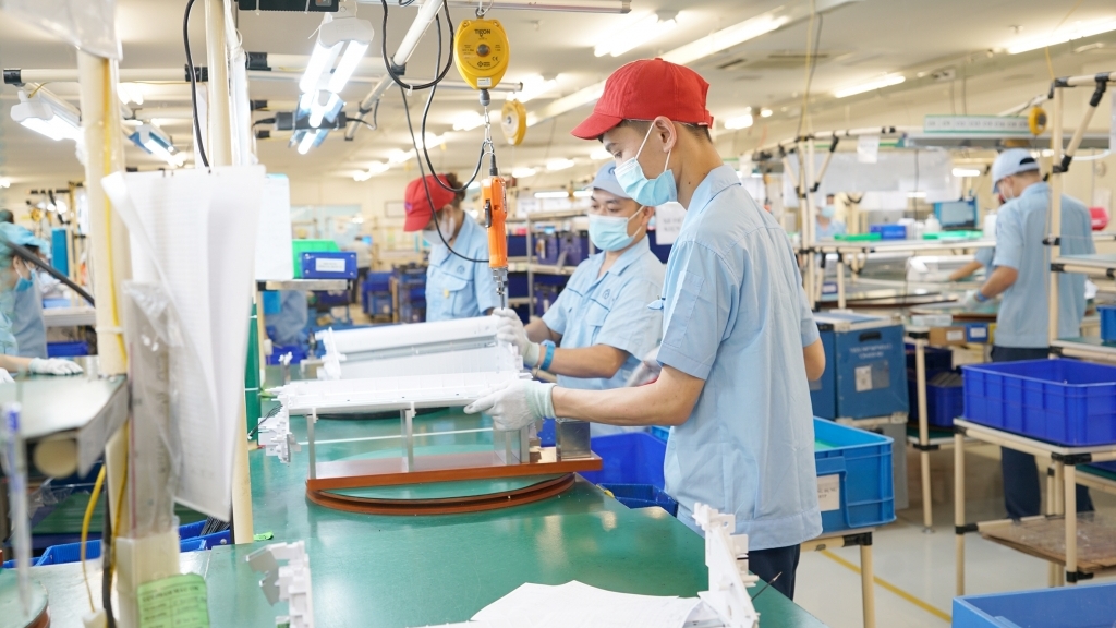 Thu ngân sách vượt xa dự toán