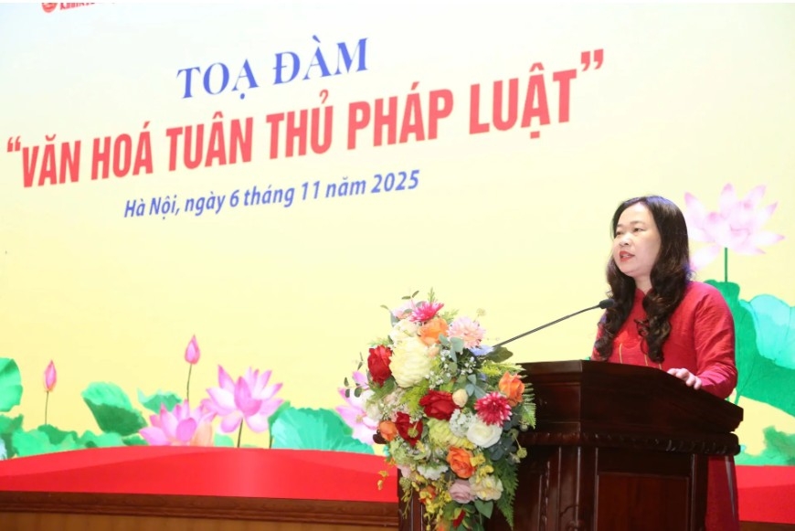 Đưa “văn hóa tuân thủ pháp luật” đến với Nhân dân Xây dựng văn hóa pháp lý, hướng tới xã hội thượng tôn pháp luật