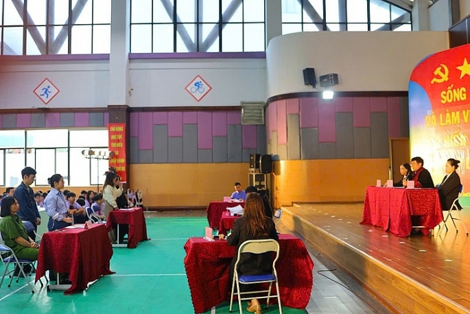 Phường Tây Hồ phát động phong trào học tập, chấp hành pháp luật trong học đường