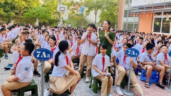 Xây dựng thế hệ trẻ tài năng, am hiểu pháp luật