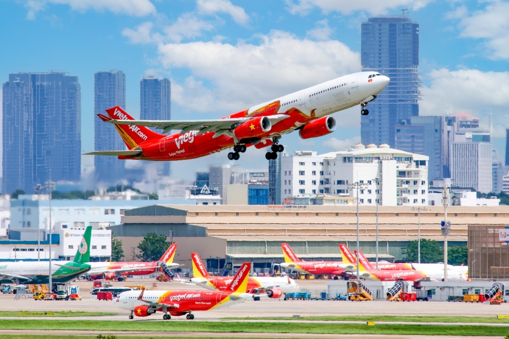 Tàu bay Vietjet cất cánh