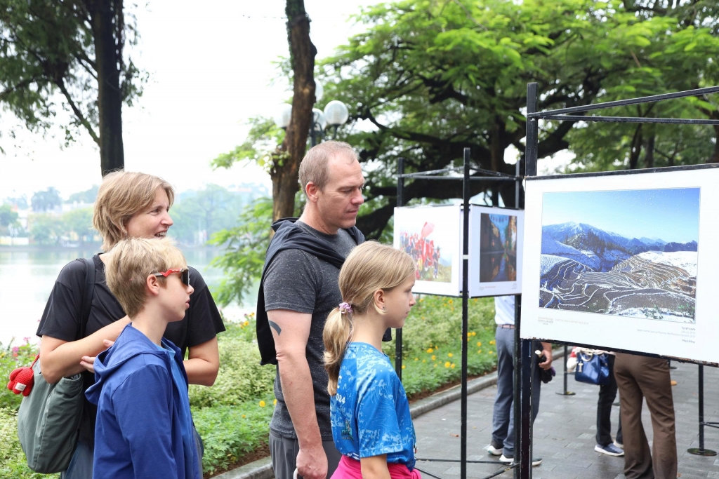 Triển lãm ảnh “Việt Nam - Tôi yêu”: Tôn vinh vẻ đẹp quê hương qua ống kính nhiếp ảnh