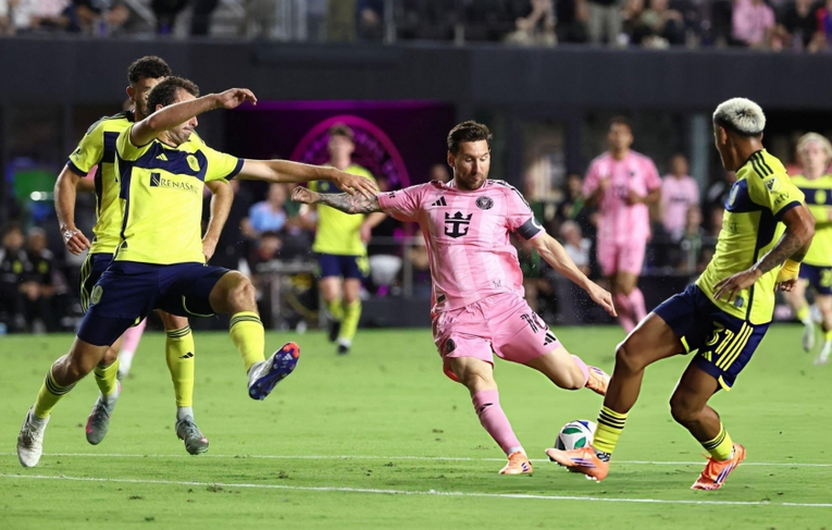 Messi thăng hoa, Inter Miami vào tứ kết MLS Cup Messi thăng hoa, Inter Miami vào tứ kết MLS Cup