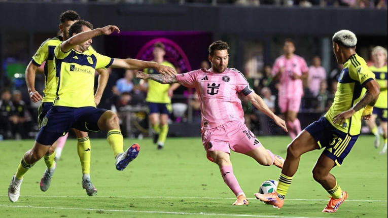 Messi thăng hoa, Inter Miami vào tứ kết MLS Cup