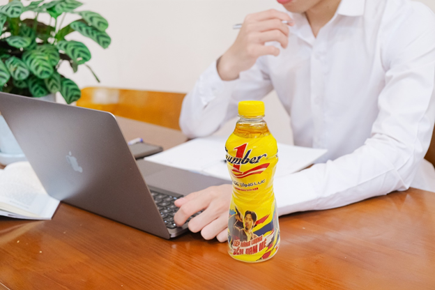 Với nhiều người trẻ, ngoài sự nỗ lực thì việc tiếp năng lượng để duy trì sự tỉnh táo, tiếp lửa đam mê là yếu tố quan trọng để hướng tới thành công. Với nhiều người trẻ, ngoài sự nỗ lực thì việc tiếp năng lượng để duy trì sự tỉnh táo, tiếp lửa đam mê là yếu tố quan trọng để hướng tới thành công.