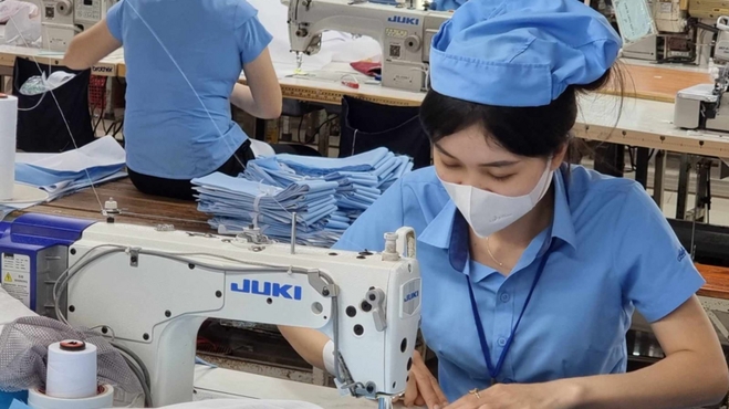 Tăng lương tối thiểu vùng từ 1/1/2026