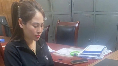 Đối tượng trốn truy nã Hoàng Thị Thảo đã ra đầu thú