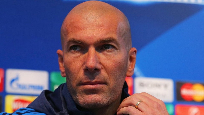 Zinedine Zidane hé lộ việc trở lại băng ghế huấn luyện