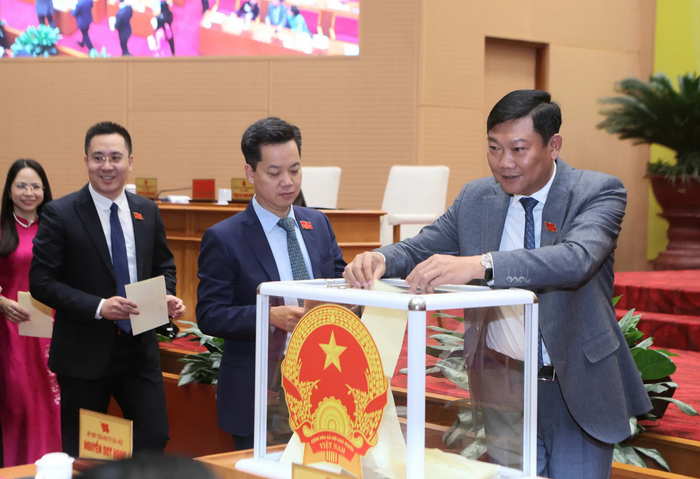 Đồng chí Phùng Thị Hồng Hà được bầu giữ chức Chủ tịch HĐND Thành phố Hà Nội nhiệm kỳ 2021-2026