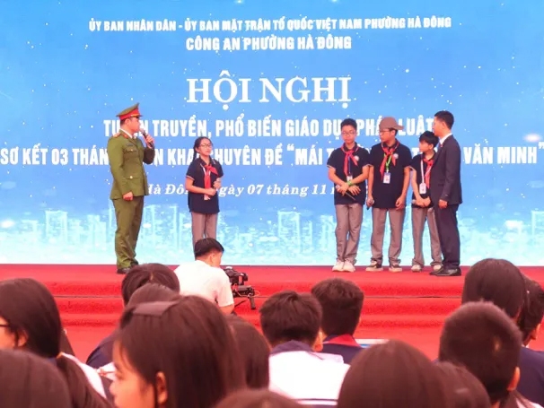 Bồi đắp ý thức thượng tôn pháp luật cho thế hệ trẻ